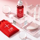 Routine visage sculptant avec sérum et massage Gua Sha