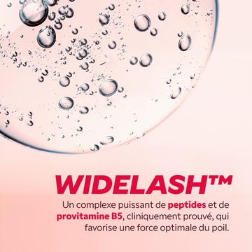Application du sérum booster sur les sourcils étape par étape