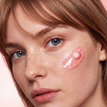 Krém Capsules Anti-Âge otevřené balení s kuličkami