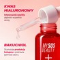 Serum przeciwstarzeniowe My SOS Beauty z pipetą w dłoni