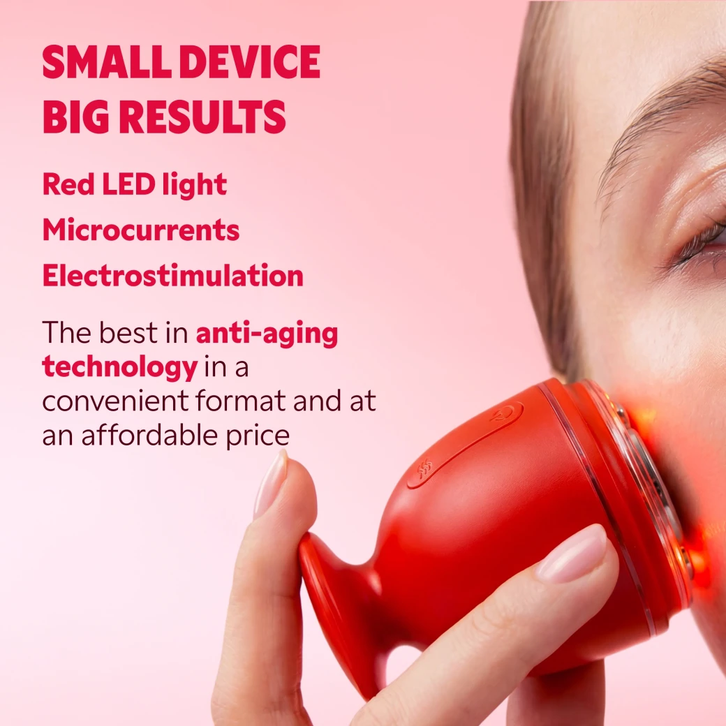 EMSkin Pro device: red LED light, microcurrents and electrostimulation