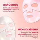Aplicación del sérum reafirmante del Dúo Reafirmante My SOS Beauty